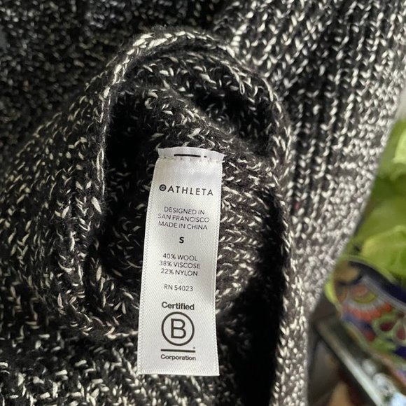 NWT Athleta Shasta V-Neck Wool Marled Sweater - Picture 5 of 9